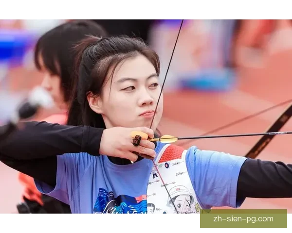 射箭锦标赛：瞄准高手争锋斗艳
